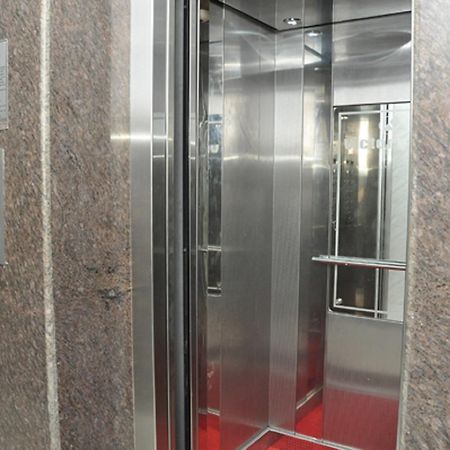 Nb Palace チェンナイ エクステリア 写真